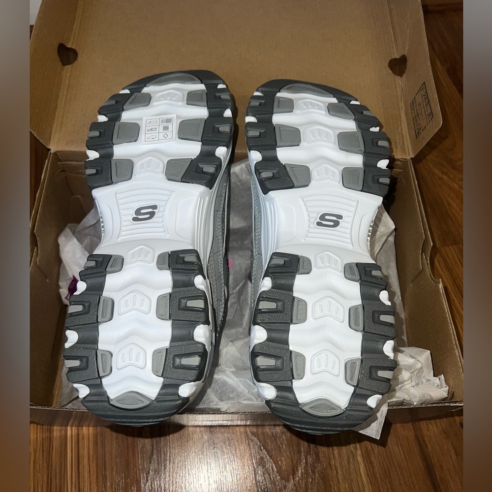 Skechers Gray Athletic Shoes with Air-Cooled Comfort - Picture 5 of 6